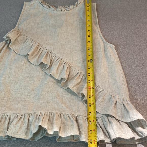 HYFVE - Ruffled sleeveless top. Size M - Picture 7 of 7